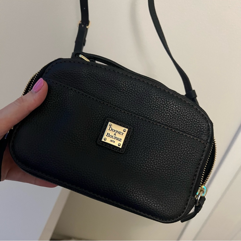 Dooney & Bourke Black Pebbled Leather Crossbody Purse